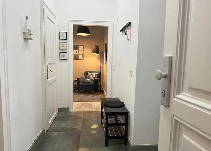 Modern With Free Garage