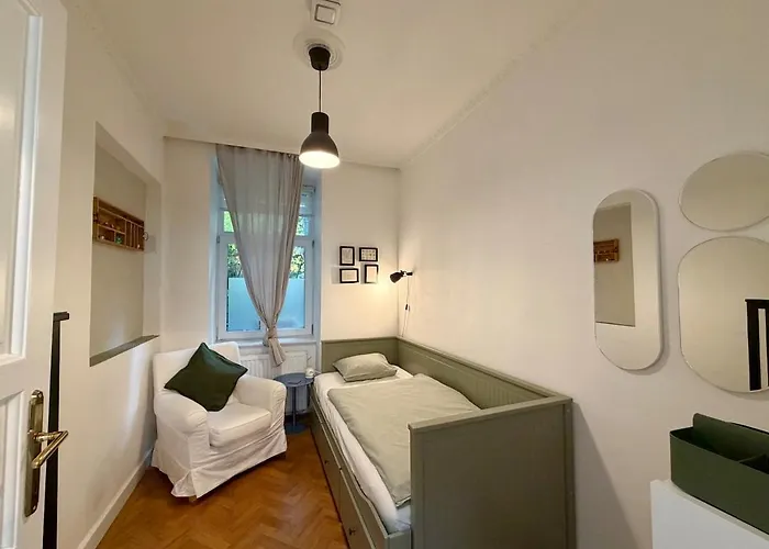 Modern With Free Garage